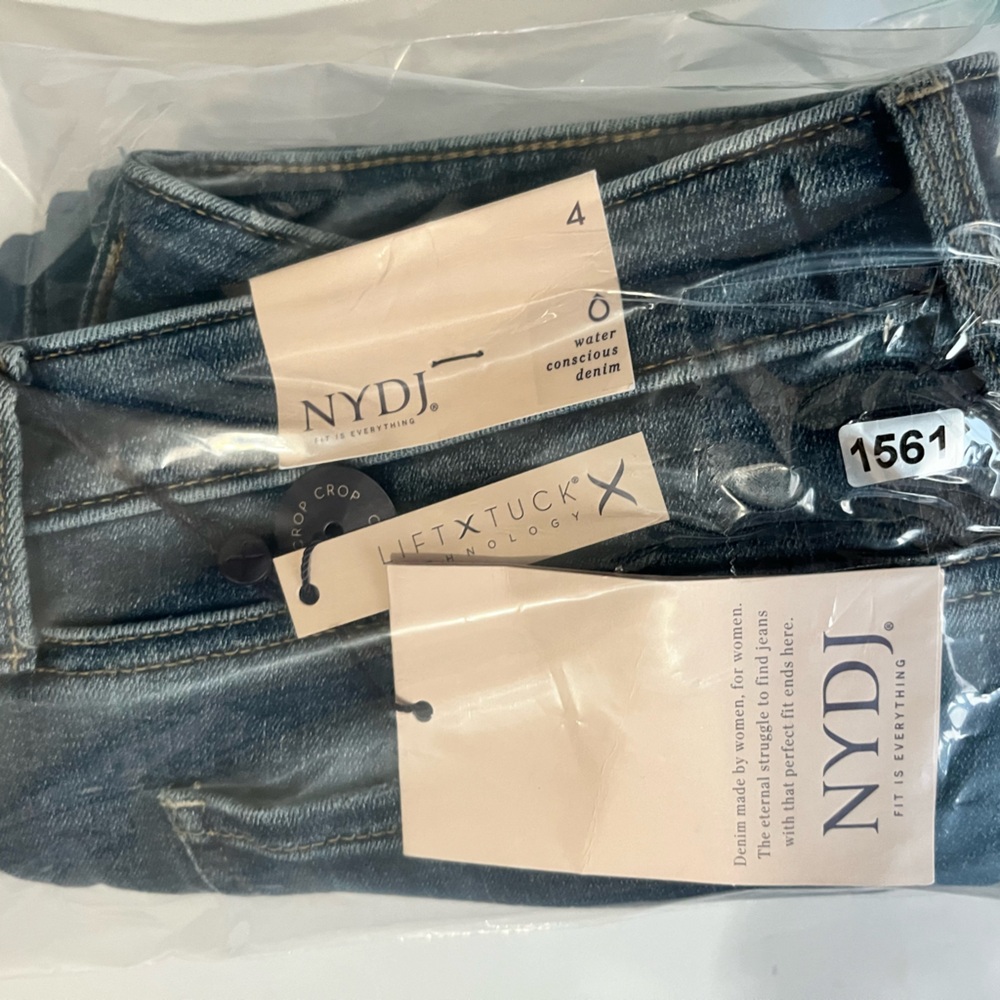 NWT NYDJ Chloe Capri Pants 4 Blue Marcel Denim Sideseam Zipper LIFTxTUCK‎ - Picture 11 of 11